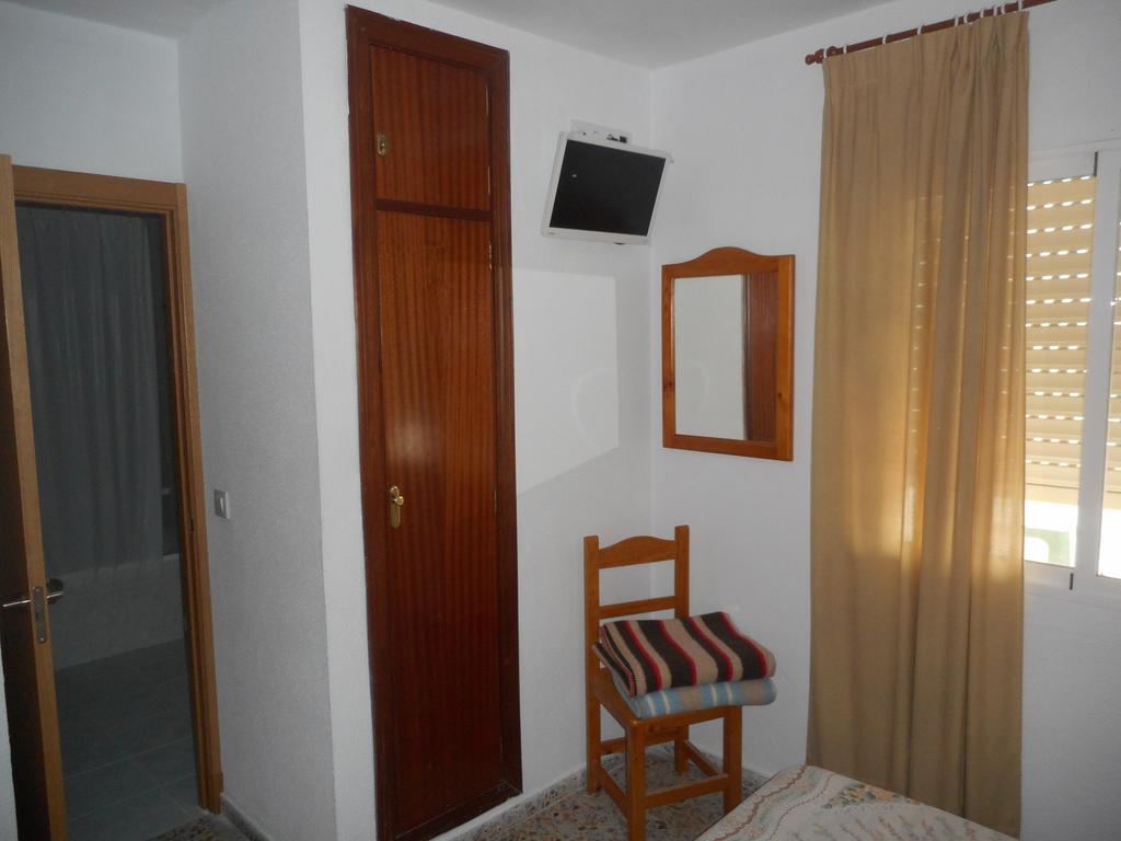 Hostal Paco Pepe 科尼尔-德拉弗龙特拉 客房 照片