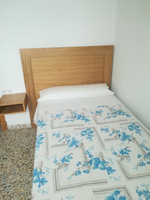 Hostal Paco Pepe 科尼尔-德拉弗龙特拉 外观 照片